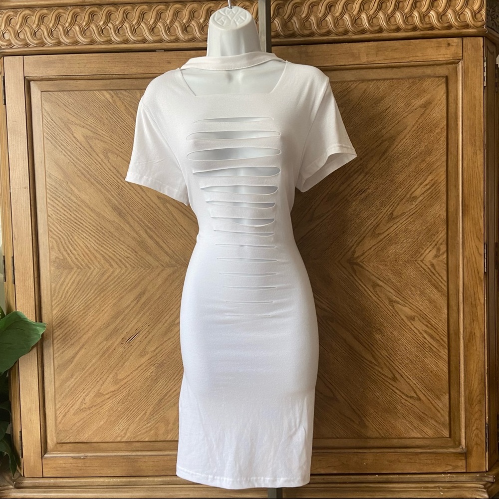 Roma Concept White slashed front dress coverup